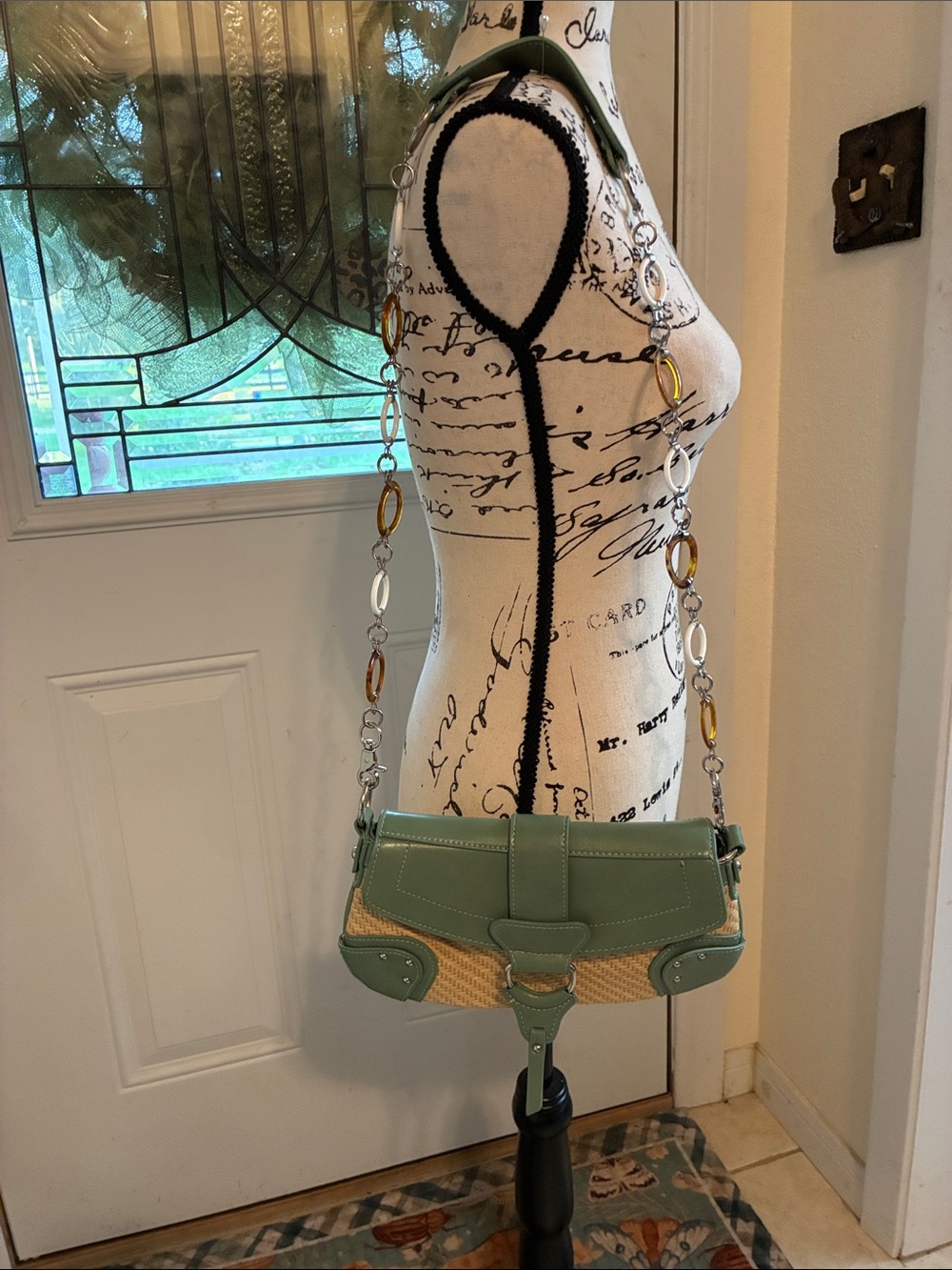 NWOT-Urban Outfitters Sage Green Straw Shoulder Bag with Chain and Acrylic Links